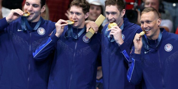 U.S. Women’s Team Foil Wins Gold For the First Time In The Sport’s History – Team USA