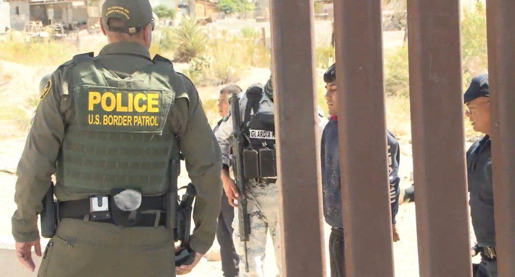  Mexican police have three people in custody following an assault on a U.S. Border Patrol agent on Mount Cristo Rey on Thursday afternoon.