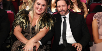 Kelly Clarkson’s ex Brandon Blackstock hits back at her new lawsuit after $2.6M ruling