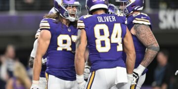 Diggs with a Bizarre Theory, Risner Right, and McAfee's QB Plan