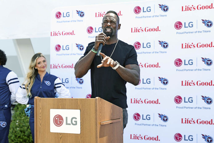 Tennessee Titans alumni Jevon Kearse delivers special Monday motivation speech to 900 employees at LG Electronics’ factory in Clarksville, TN on Monday, July 8, 2024 (Davis Stevens/AP Content Services for LG Electronics USA) 