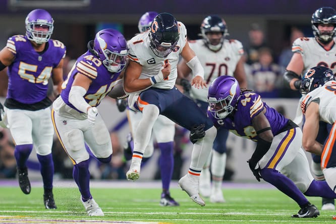 NFL: Chicago Bears at Minnesota Vikings