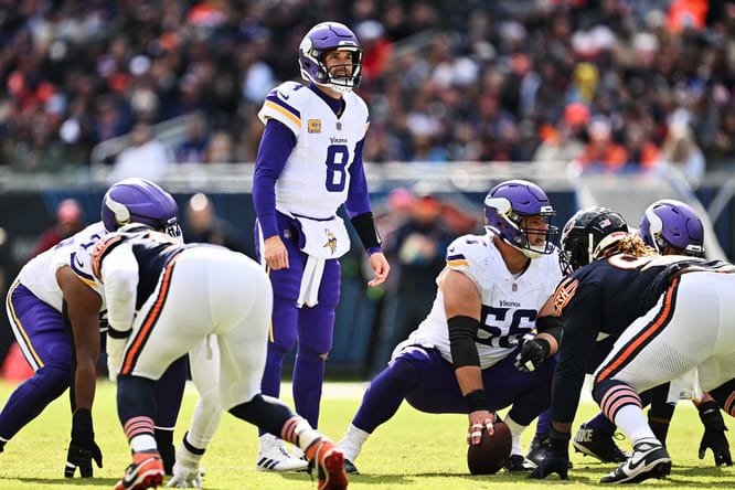 NFL: Minnesota Vikings at Chicago Bears