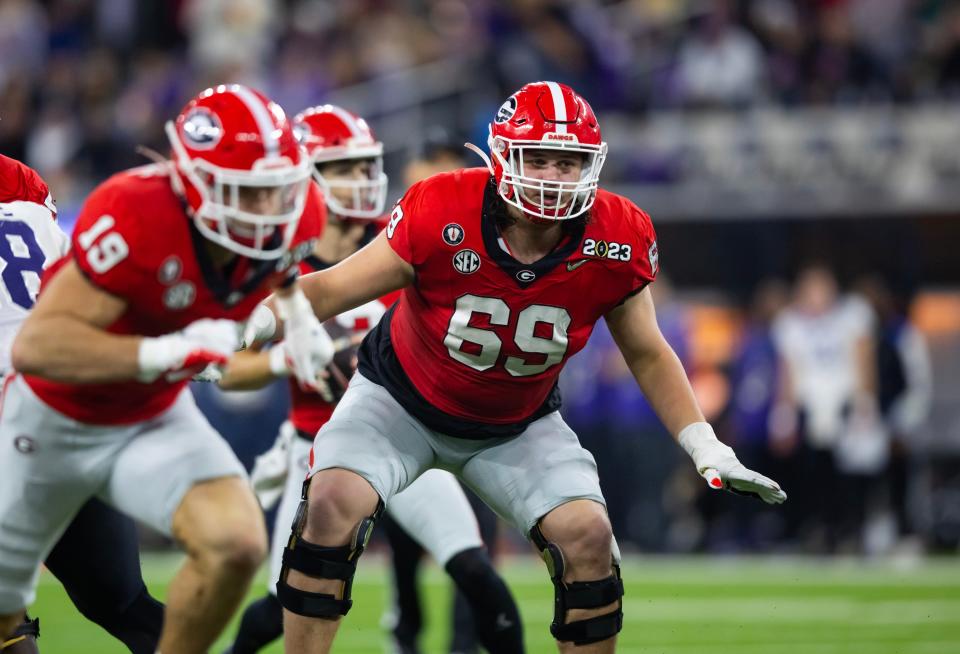 Jan 9, 2023; Inglewood, CA, USA; Georgia Bulldogs offensive lineman Tate Ratledge (69) against the TCU Horned Frogs during the CFP national championship game at SoFi Stadium. Mandatory Credit: Mark J. Rebilas-USA TODAY Sports