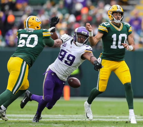 NFL: Minnesota Vikings at Green Bay Packers