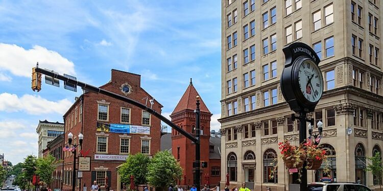 Penn Square in downtown Lancaster, Pennsylvania, USA.