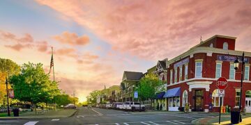 Downtown Blue Ridge, Georgia. By Harrison Keely, CC BY 4.0, Wikimedia Commons