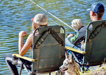 People fishing in Greer, Arizona, in the summer