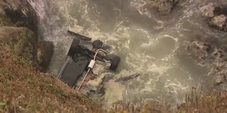 Car plunges hundreds of feet off Devil's Slide in California, killing 3