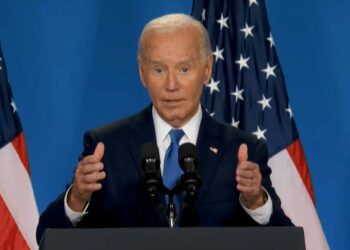 Did President Joe Biden use a teleprompter at his press conference?