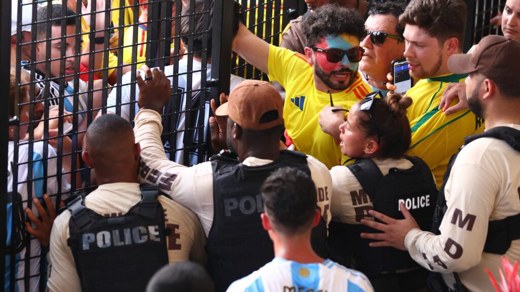 Fans without tickets for Copa America final enter Hard Rock Stadium