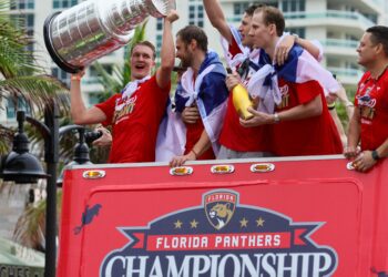 Florida Panthers, fans celebrate Stanley Cup championship with parade
