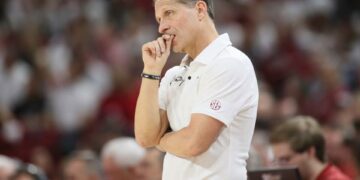 Jan 6, 2024; Fayetteville, Arkansas, USA; Arkansas Razorbacks head coach Eric Musselman during the first half against the Auburn Tigers at Bud Walton Arena. Mandatory Credit: Nelson Chenault-USA TODAY Sports