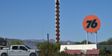 Heatwave continues to break records across Southern California, Southwest U.S. 