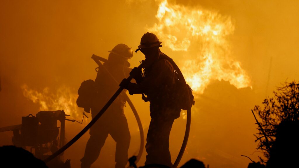 Man charged in Northern California wildfire as blazes scorch the West