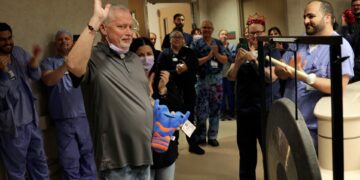 Massachusetts man regains voice after extremely rare larynx transplant