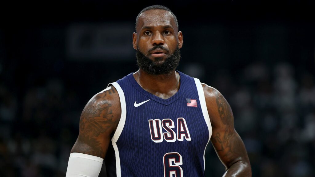 Team USA's LeBron James to be male flag bearer in Opening Ceremony