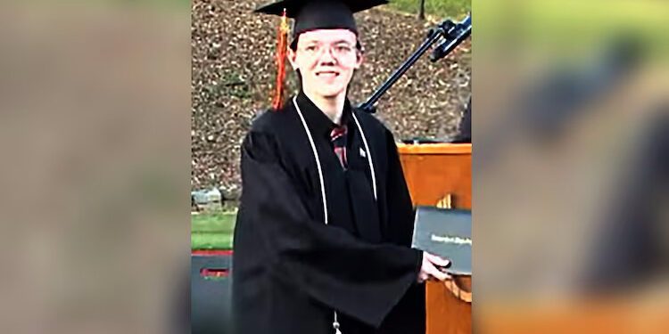 Investigators confirmed to ABC News they believe this screenshot shows suspect, Thomas Matthew Crooks receiving his diploma and is part of their probe.