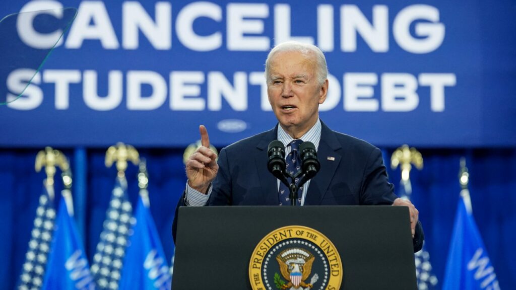 US appeals court blocks Biden SAVE student debt relief plan