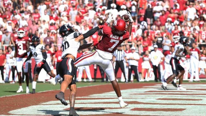 NCAA Football: Cincinnati at Arkansas