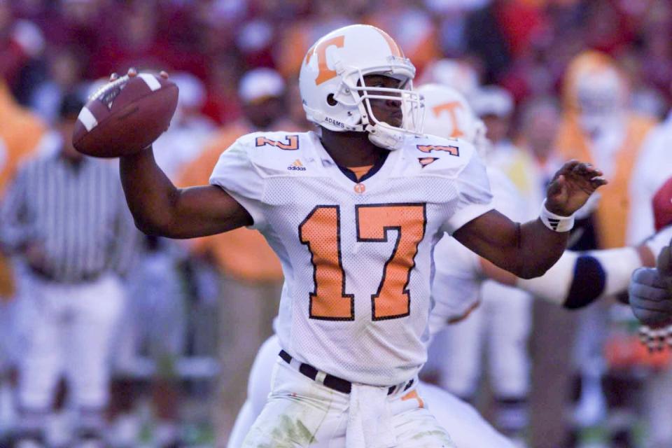 Tennessee quarterback Tee Martin against Alabama on Oct. 23, 1999, in Tuscaloosa, Ala. The Vols won 21-7. Michael Patrick/USA TODAY Network