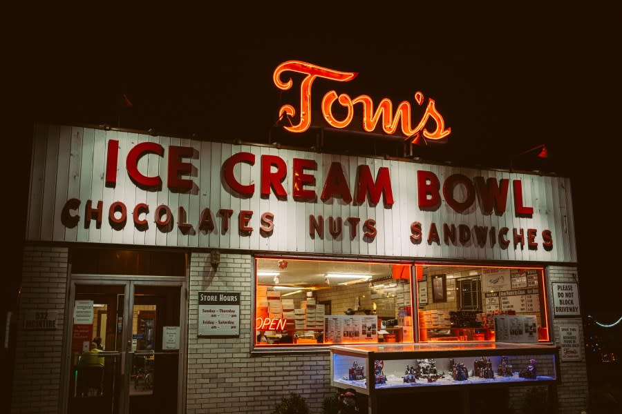 Toms Ice Cream Bowl vintage storefront at night, Zanesville, Ohio