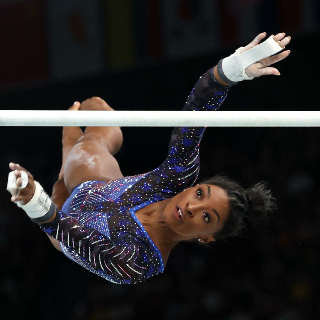 Why Simone Biles, Jordan Chiles bowed down to Rebeca Andrade after Olympic floor final – USA TODAY