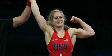 Amit Elor powers into Olympic finals at 68 kg in women’s freestyle in Paris – USA Wrestling