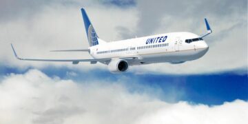 United Airlines Boeing 737 900ER