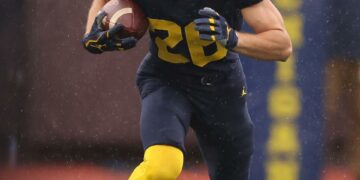 Jake Thaw (26) of the Michigan Wolverines plays against the Indiana Hoosiers at Michigan Stadium on Oct. 14, 2023 in Ann Arbor, Mich.