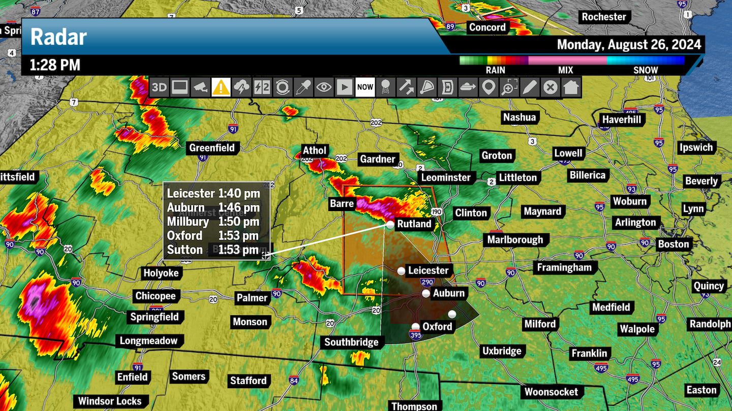 A severe thunderstorm is pushing through central Massachusetts, with Worcester likely to see storms within the next half hour.