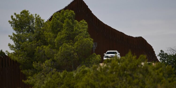 US border wall