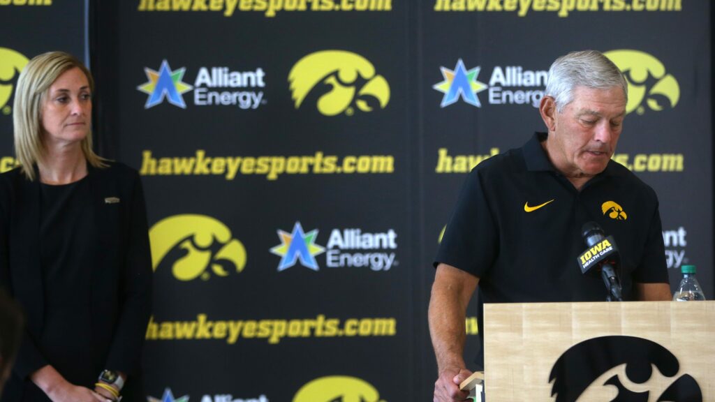 Iowa football looks for 2023 resilience in face of Ferentz suspension