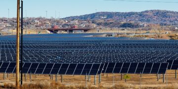 New Mexico solar cell factory