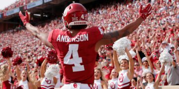 Oklahoma's Nic Anderson (4) celebrates a touchdown in the first half of the college football game between the University of Oklahoma Sooners and the University of Central Florida Knights at Gaylord Family Oklahoma-Memorial Stadium in Norman, Okla., Saturday, Oct., 21, 2023.