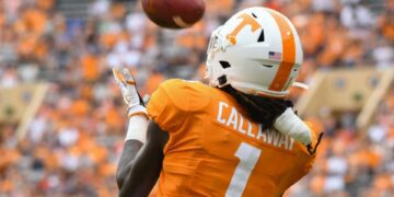 Sep 14, 2019; Knoxville, TN, USA; Tennessee Volunteers wide receiver Marquez Callaway (1) catches a touchdown pass in the end zone against the Chattanooga Mocs during the first half at Neyland Stadium. Mandatory Credit: Randy Sartin-USA TODAY Sports