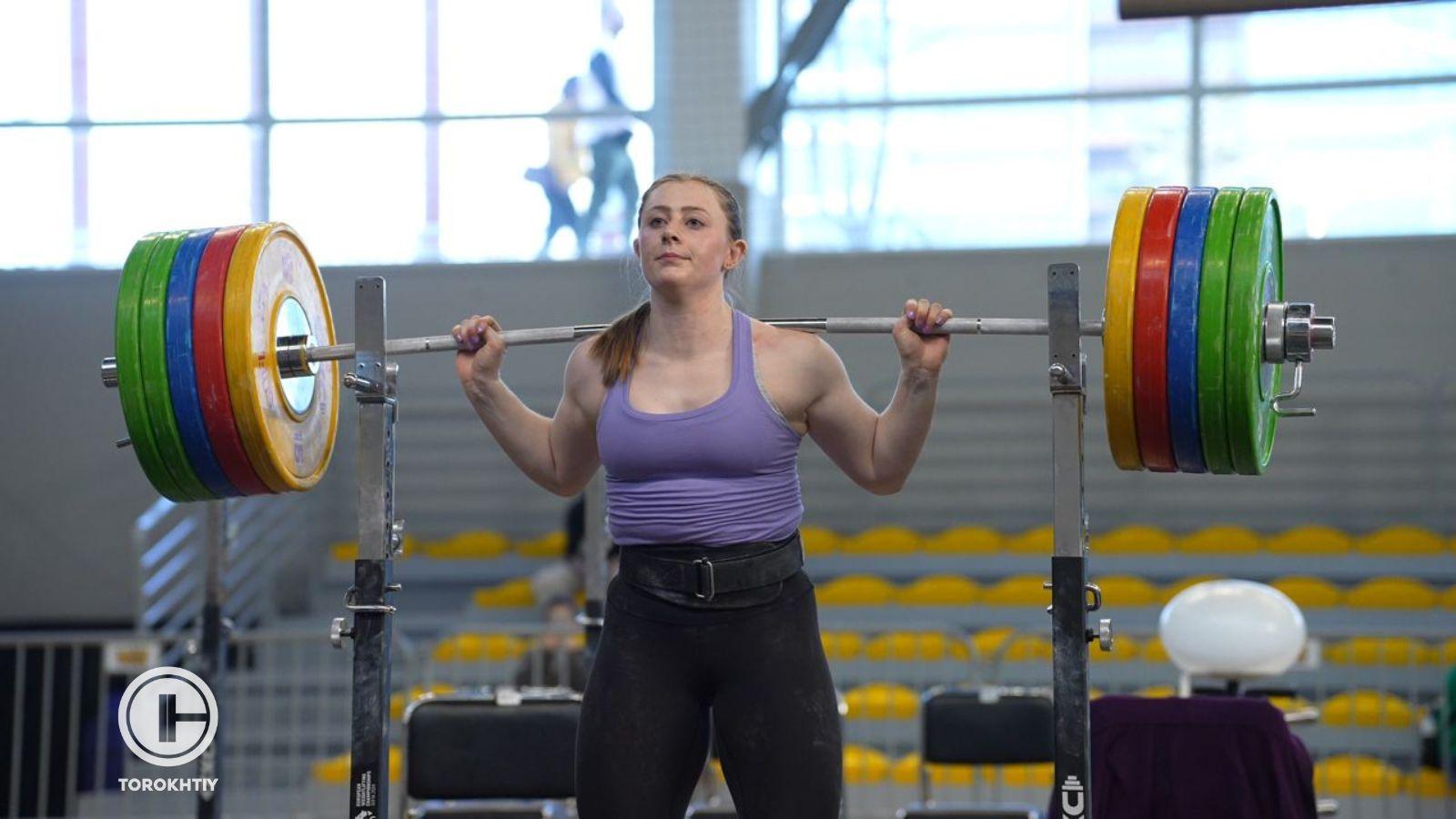 Recommendations for aspiring female weightlifters inspired by Olivia Reeves