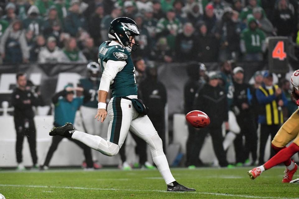 Dec 3, 2023; Philadelphia, Pennsylvania, USA; Philadelphia Eagles punter Braden Mann (10) against the San Francisco 49ers at Lincoln Financial Field. Mandatory Credit: Eric Hartline-USA TODAY Sports