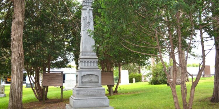 West Lake Massacre monument.JPG