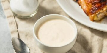 Bowl of Alabama white sauce