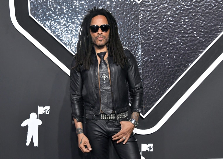 Image: lenny kravitz MTV VMAs arrivals