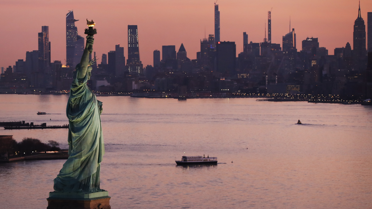 An image showing the NYC skyline