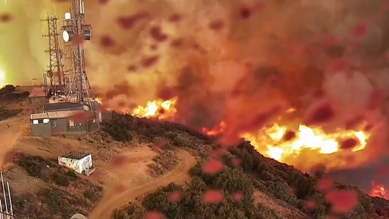 Timelapse footage shows wildfire destroying a California weather-monitoring station