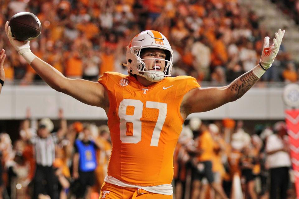 Miles Kitselman. Tennessee Volunteers versus Kent State Golden Flashes on Sept. 14, 2024 at Neyland Stadium. Photo by Dan Harralson, Vols Wire