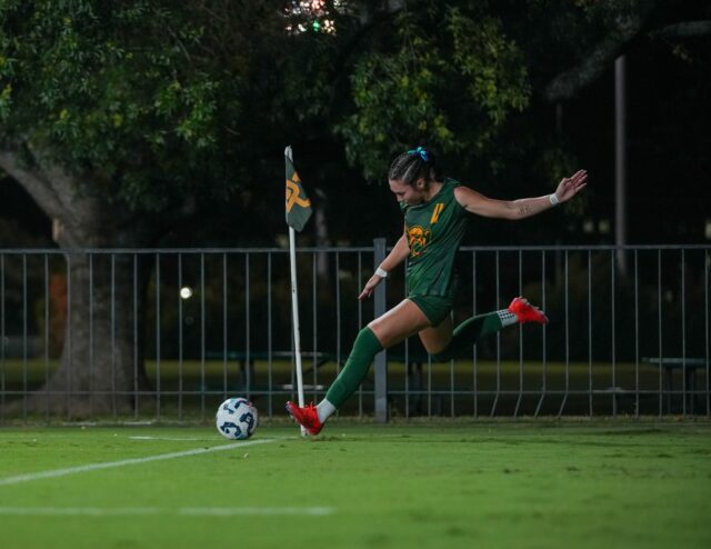 Junior forward Tyler Isgrig rears back for a corner kick during Baylor soccers' 1-0 loss to Arizona Thursday night at Betty Lou Mays Field. Mary Thurmond | Photographer