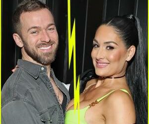 Nikki Garcia files to divorce Artem Chigvintsev weeks after his domestic violence arrest – USA TODAY