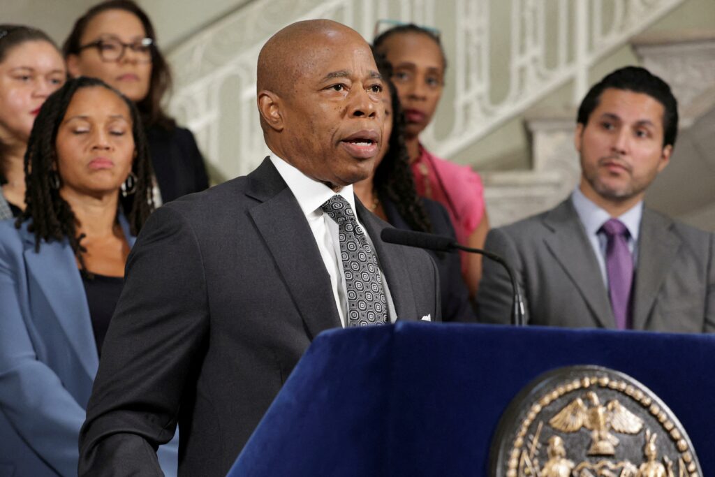 New York City Mayor Eric Adams vows to fight charges in criminal indictment – USA TODAY