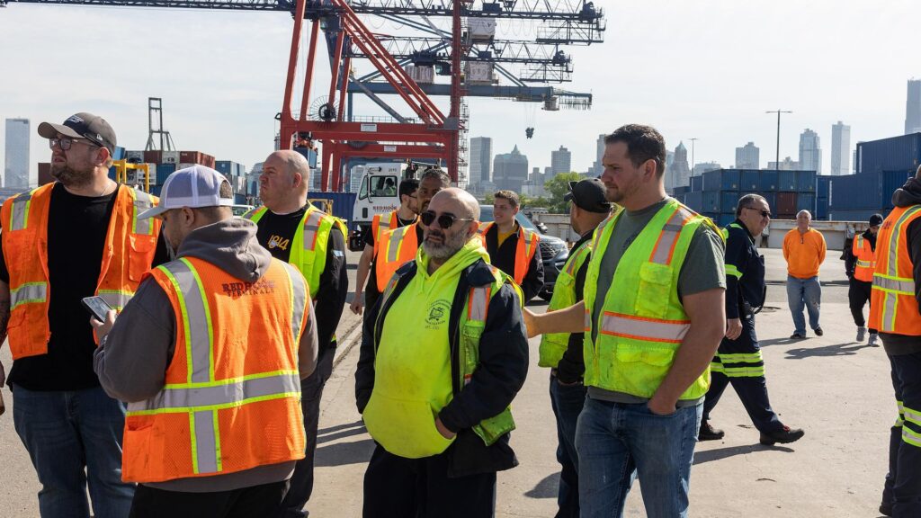 Port workers strike could snarl the supply chain and bust your holiday budget – USA TODAY