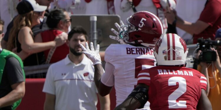 Alabama's Germie Bernard trolls Badgers, Jump Around song after win