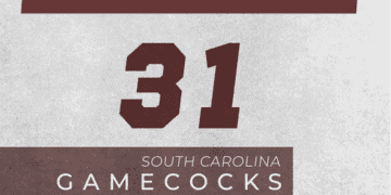 A graphic of the final score between South Carolina and Kentucky reads,